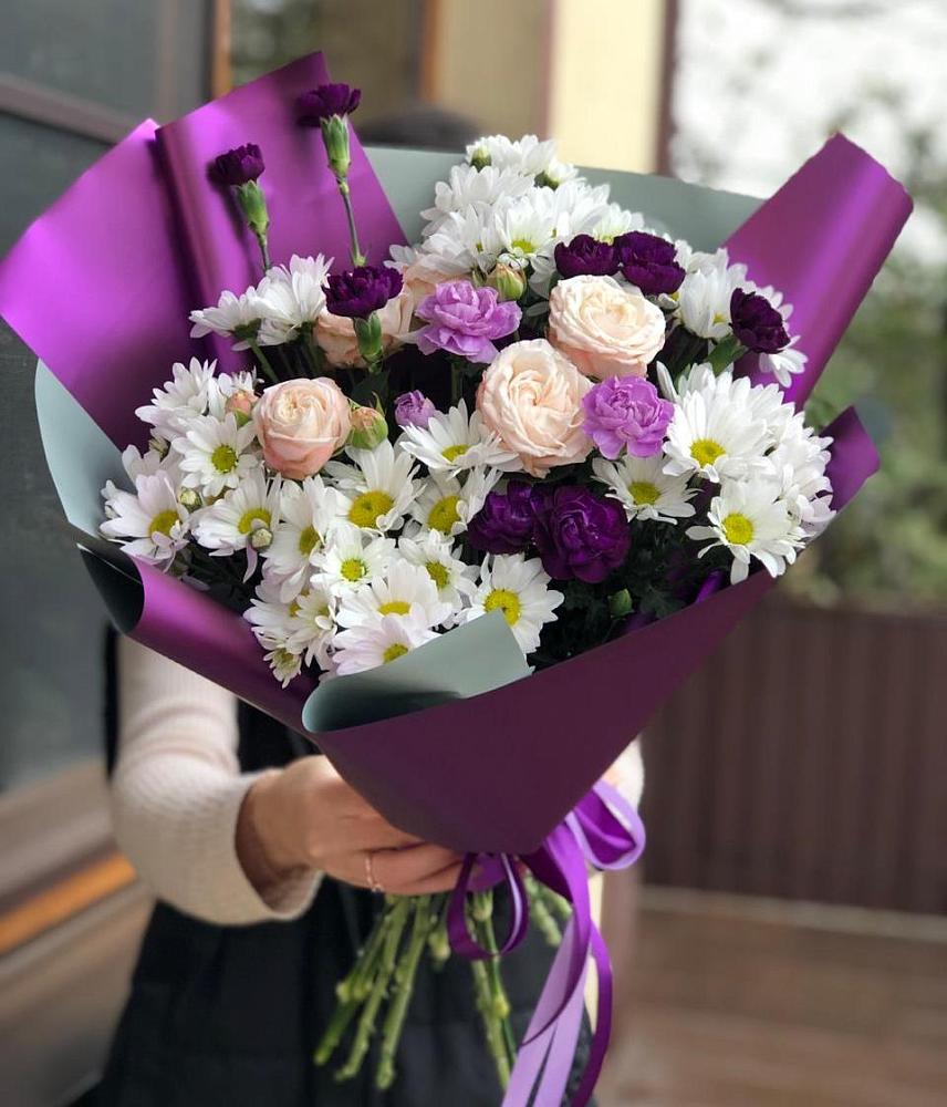 Букет цветов из: Хризантемы, Гвоздики и Розы в Придорожном