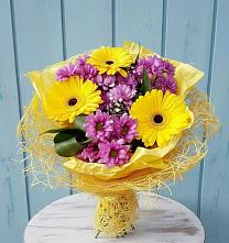 Букет цветов из:  Хризантемы и Герберы в Придорожном