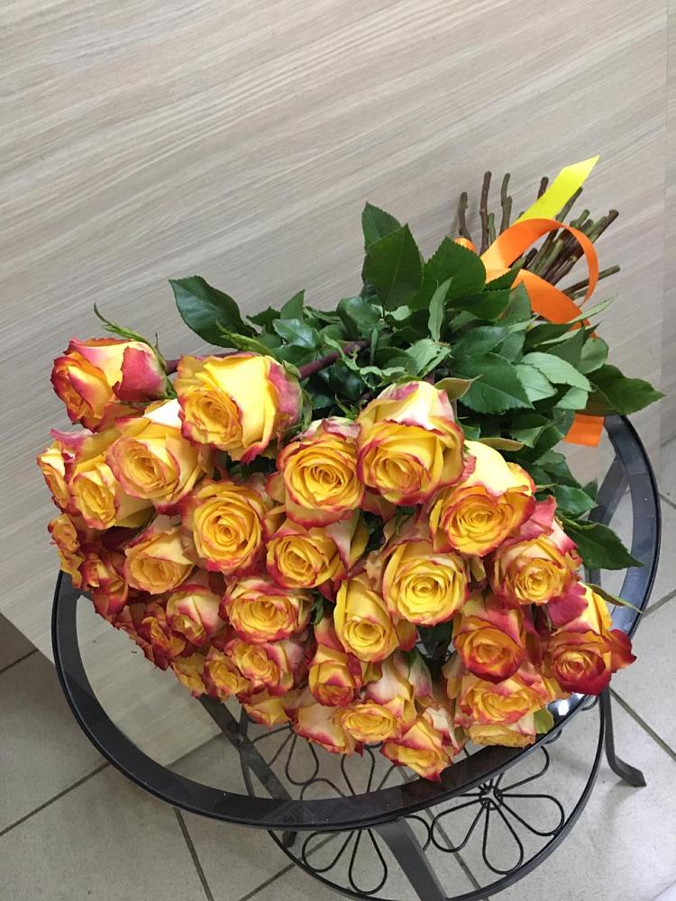 Букет Желтые розы в Придорожном