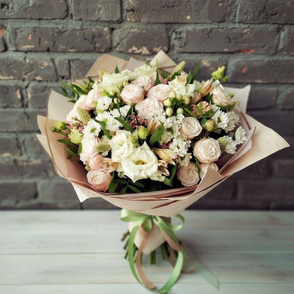Букет цветов из: Альстромерии, Розы и Хризантемы в Придорожном