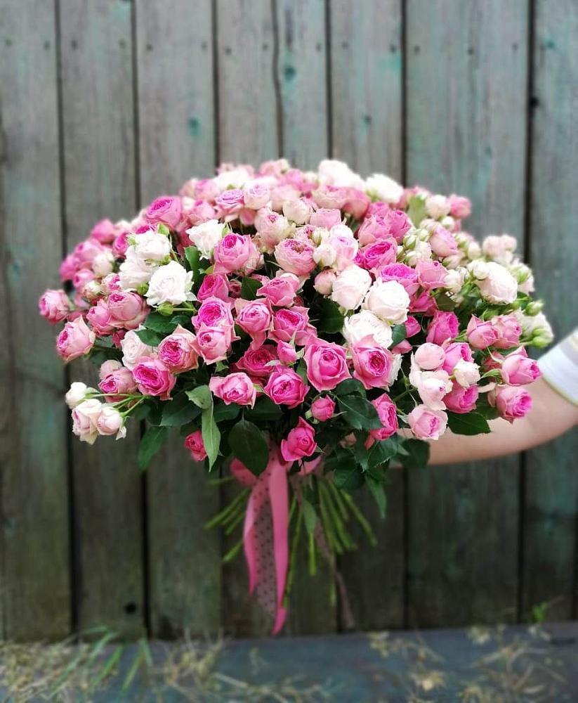 Букет Розовые кустовые розы Натали и Лав Лидия в Придорожном