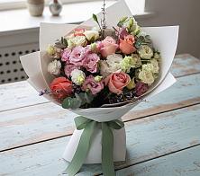 Букет цветов из:  Розы, Лизиантусы и Гвоздики в Придорожном