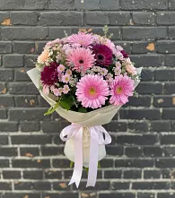 Букет цветов из:  Герберы и Хризантемы в Придорожном