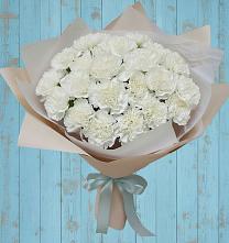Букет цветов из:  Гвоздики в Придорожном